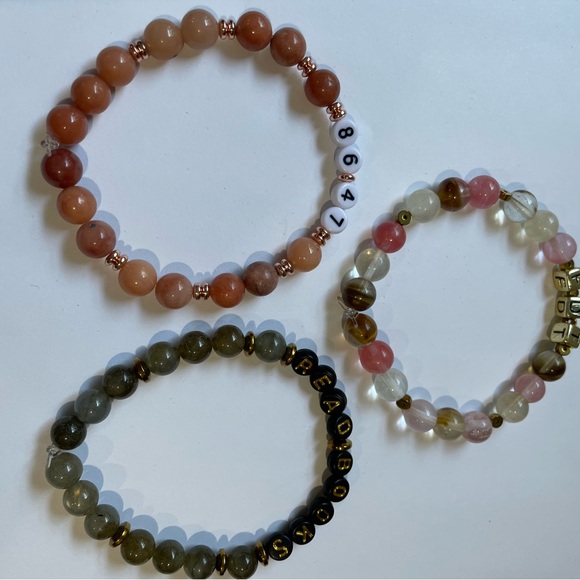 Protest-Resistance Bracelets Set - Picture 3 of 6